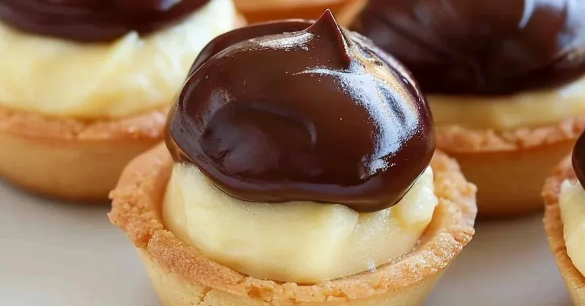 Mini Boston Cream Pie Kekse: Köstliche Kuchenrezepte im Kleinformat