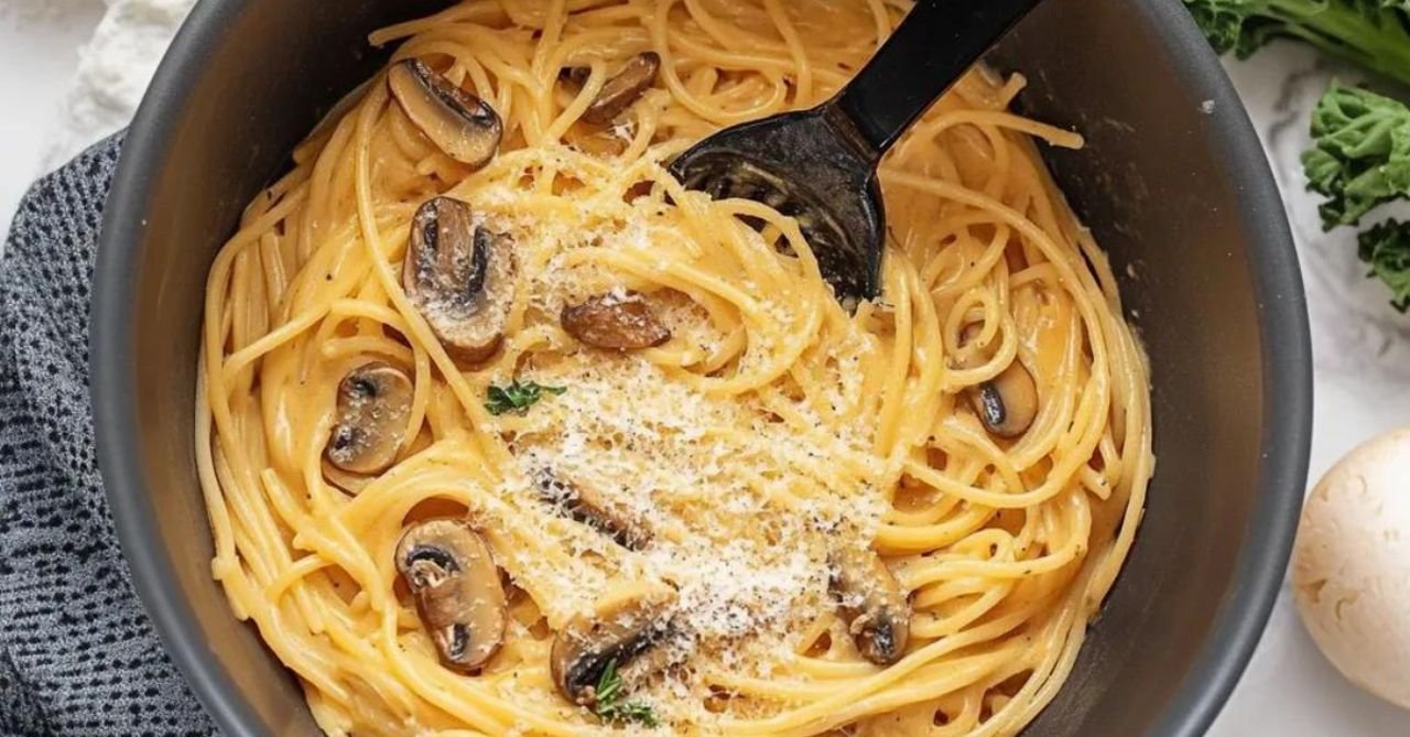 One Pot Rezepte: Cremige Spaghetti Mit Champignons - Schnell & Lecker